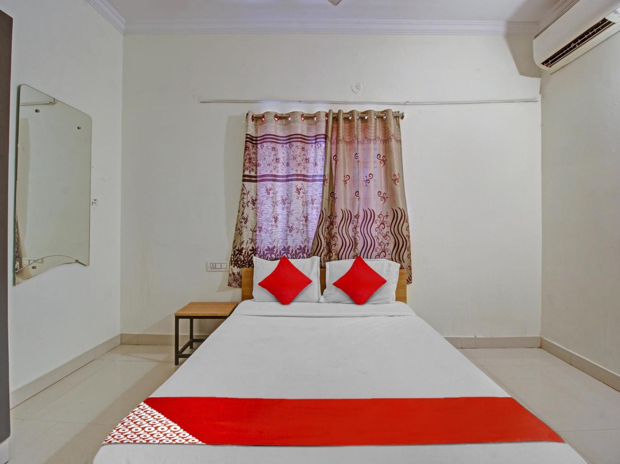 Hotel O Svr Silver Key Lingampalli Exterior photo
